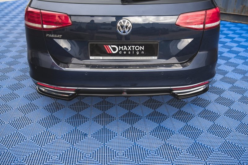 Maxton Mittlerer Diffusor Heck Ansatz für Volkswagen Passat B8 schwarz Hochglanz VW-PA-B8-RD1-G
