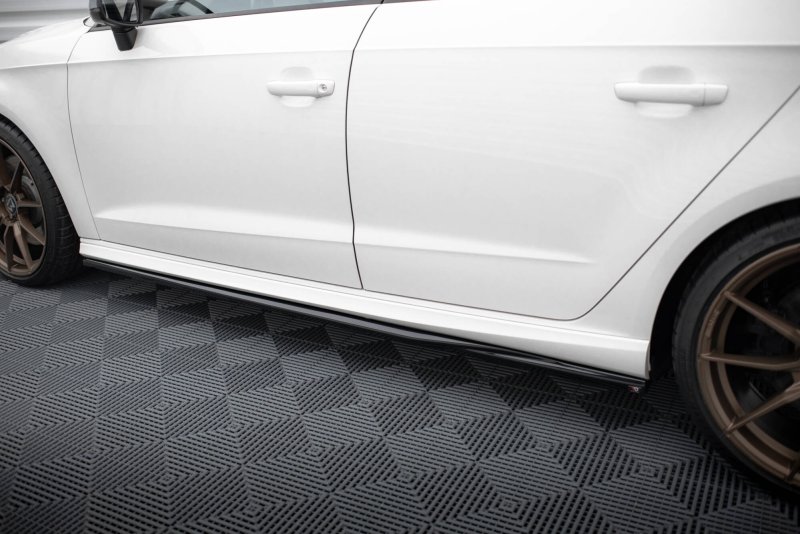 Maxton Seitenschweller Ansatz Audi S3 / A3 S-Line Sportback 8V schwarz Hochglanz AU-S3-8V-SB-SD1-G