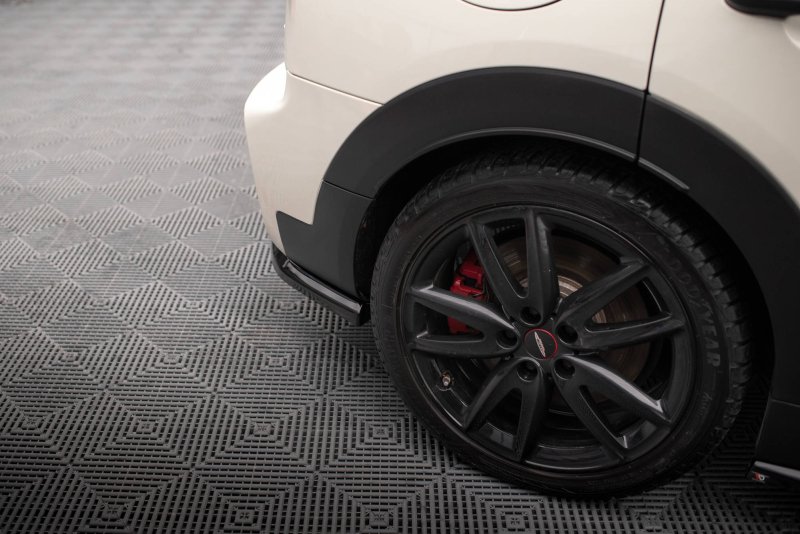 Maxton Heck Ansatz Flaps Diffusor für Mini Cooper Clubman John Cooper Works F54 Facelift schwarz Hochglanz MC-CM-2F-JCW-RSD1-G