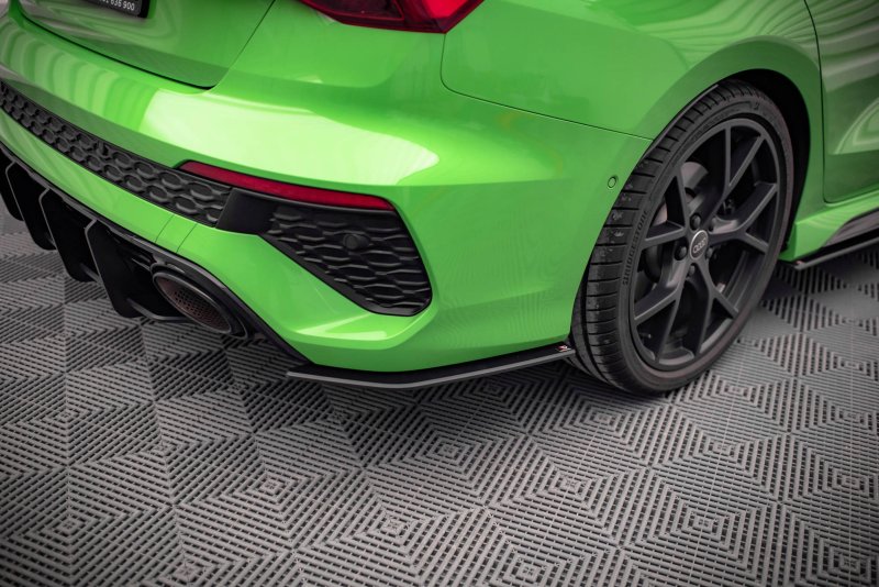 Maxton Street Pro Heck Ansatz Flaps Diffusor für Audi RS3 Limousine 8Y AURS38YSCNC-RSD1BRB
