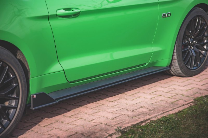 Maxton Street Pro Seitenschweller Ansatz für V.2 für Ford Mustang GT Mk6 Facelift FOMU6FGTCNC-SD2BRB
