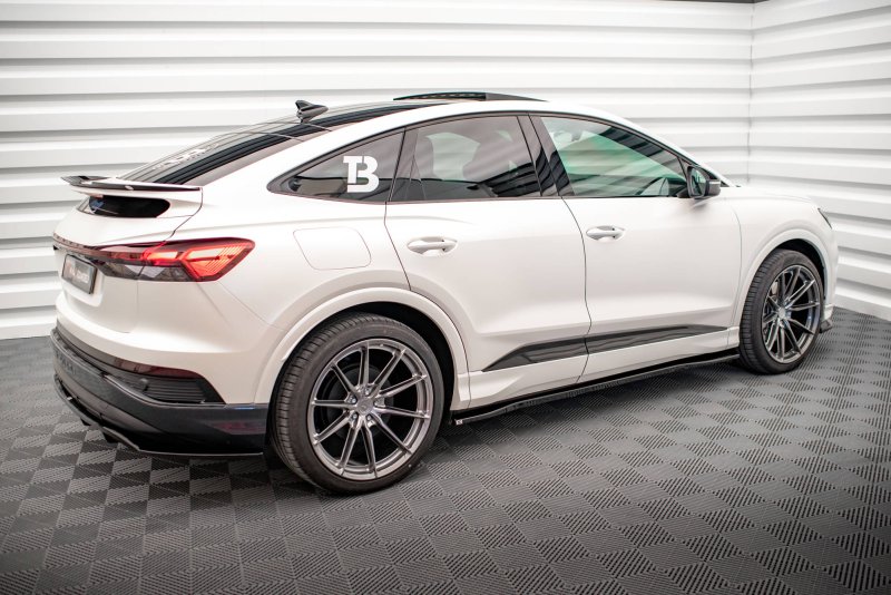 Maxton Seitenschweller Ansatz für Audi Q4 e-tron Sportback Mk1 schwarz Hochglanz AU-Q4-ETRON-1-SB-SD1-G