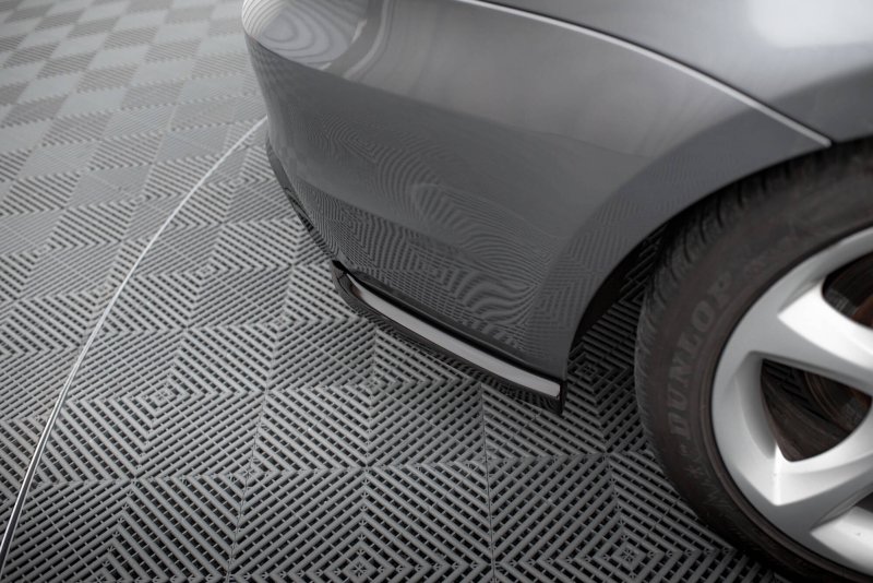 Maxton Heck Ansatz Flaps Diffusor BMW 1er M-Paket E82 schwarz Hochglanz BM-1-82-MPACK-C-RSD1-G