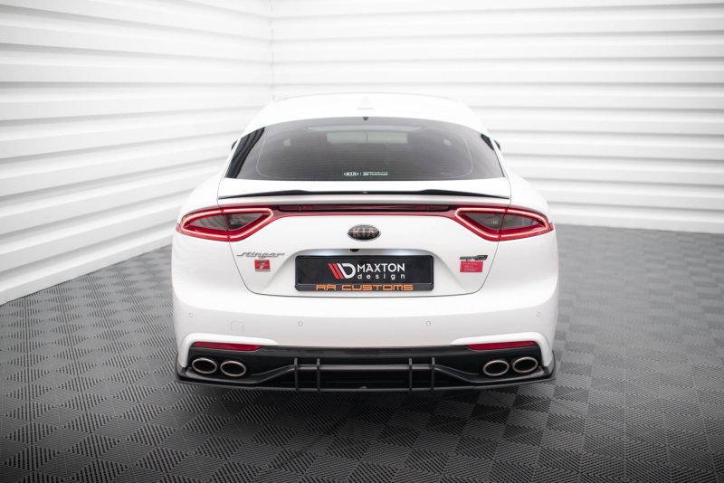 Maxton Street Pro Heckschürze Kia Stinger Mk1 KIST1GTLINECNC-RS2B