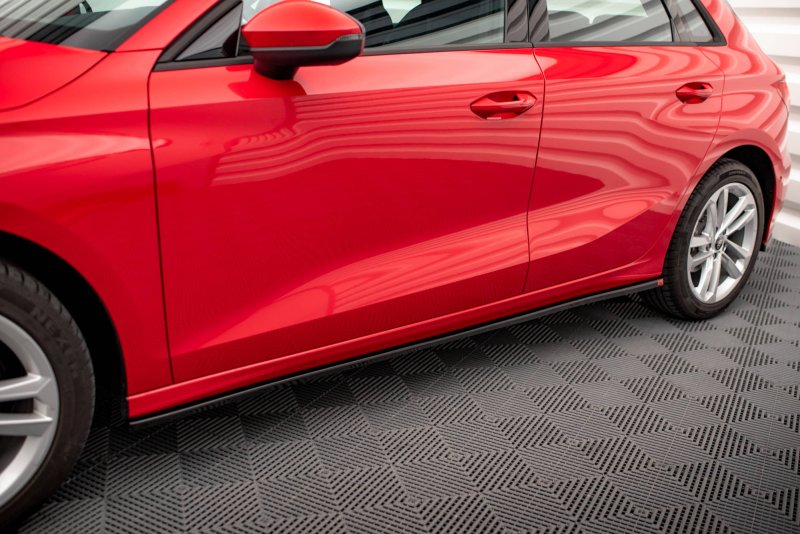 Maxton Seitenschweller Ansatz für Audi A3 8Y schwarz Hochglanz AU-A3-8Y-SD1-G