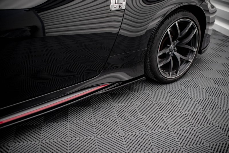 Maxton Seitenschweller Ansatz für V.2 für Nissan 370Z Nismo Facelift schwarz Hochglanz NI-370Z-NISMO-SD2-G