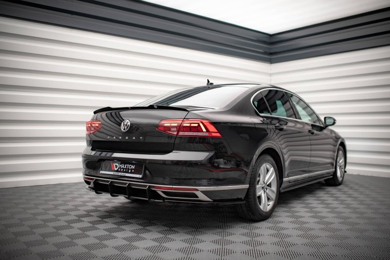 Maxton Street Pro Heckschürze für Volkwagen Passat B8 Facelift VWPAB8FCNC-RS1B+BRBI