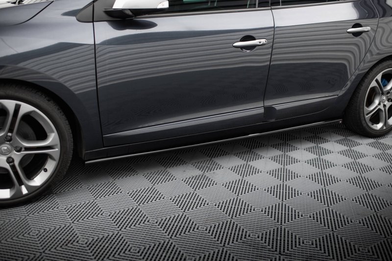 Maxton Seitenschweller Ansatz Renault Megane GT MK3 Facelift schwarz Hochglanz RE-ME-3-GT-SD1-G