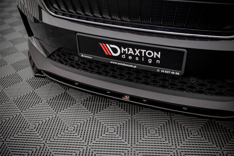Maxton Front Ansatz V.3 für Skoda Enyaq iV schwarz Hochglanz SK-EN-1-FD3-G