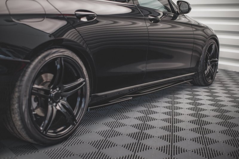 Maxton Seitenschweller Ansatz für Mercedes-Benz E W213 schwarz Hochglanz ME-E-213-SD1-G