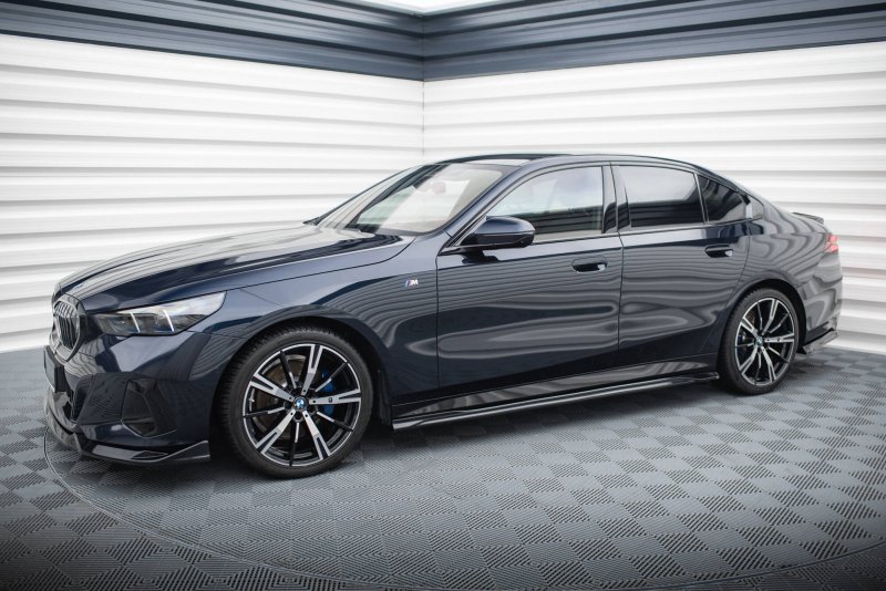 Maxton Seitenschweller Ansatz V.1 BMW 5er M-Paket G60 schwarz Hochglanz BM-5-G60-MPACK-SD1-G