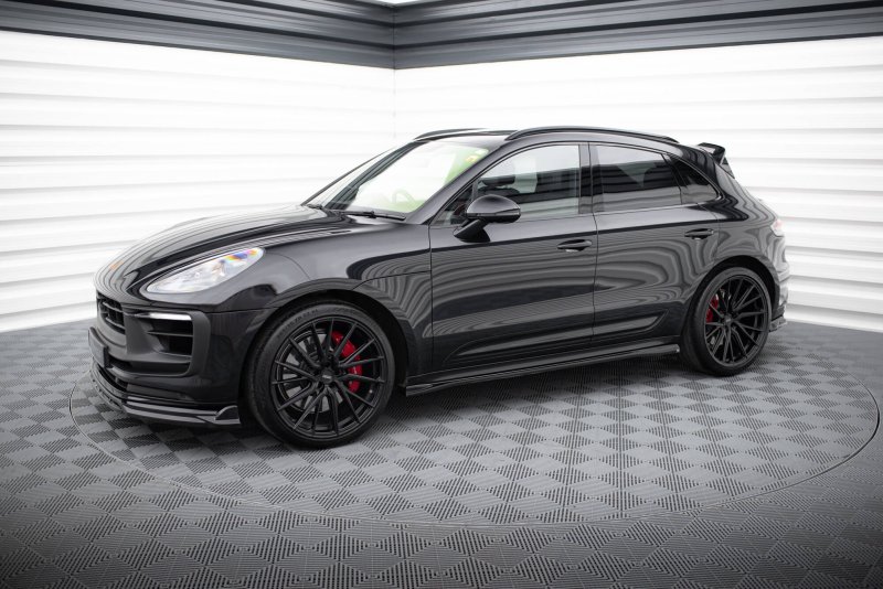 Maxton Seitenschweller Ansatz Porsche Macan T / GTS Mk1 Facelift 2  schwarz Hochglanz PO-MA-1F2-T-SD1-G