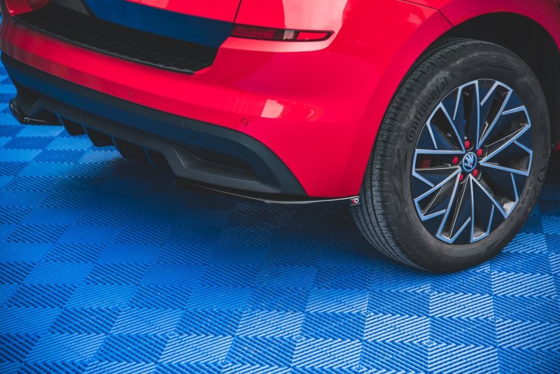 Maxton Heck Ansatz Flaps Diffusor für Skoda Kamiq schwarz Hochglanz SK-KM-1-RSD1-G