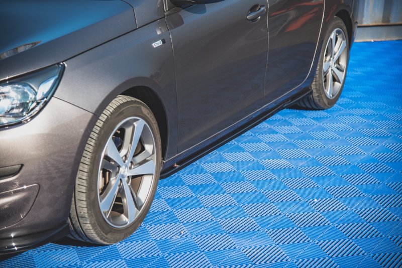 Maxton Seitenschweller Ansatz für Peugeot 308 Mk2 Facelift schwarz Hochglanz PE-308-2F-SD1-G