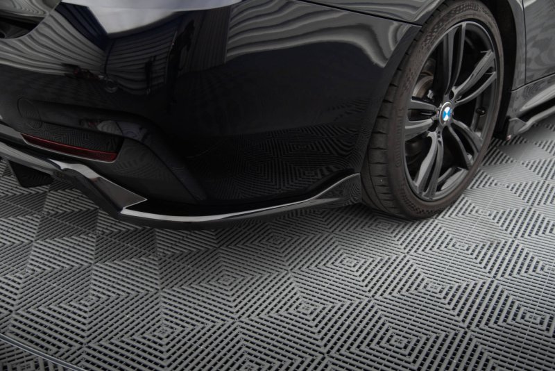 Maxton Mittlerer Cup Diffusor Heck Ansatz BMW 4er Coupe / Gran Coupe / Cabrio M-Paket F32 / F36 / F33 schwarz Hochglanz BM-4-F36-GC-MPACK-RD1G+RD2-G