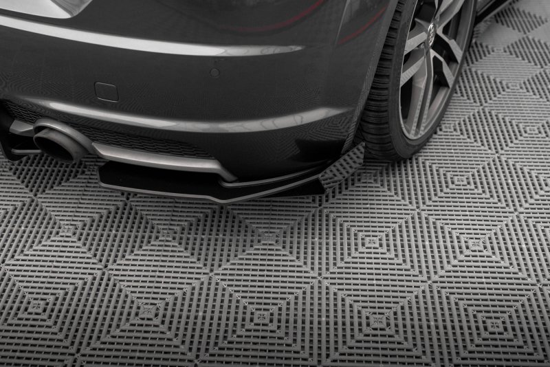 Maxton Street Pro Heck Ansatz Flaps Diffusor + Flaps Audi TT S-Line 8S schwarz Hochglanz AUTT3SLINECNC-RSD1BRB+RSF1-G