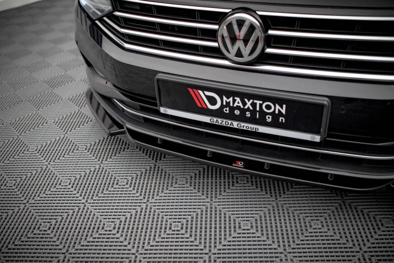 Maxton Front Ansatz V.1 für Volkswagen Passat B8 Facelift schwarz Hochglanz VW-PA-B8F-FD1-G