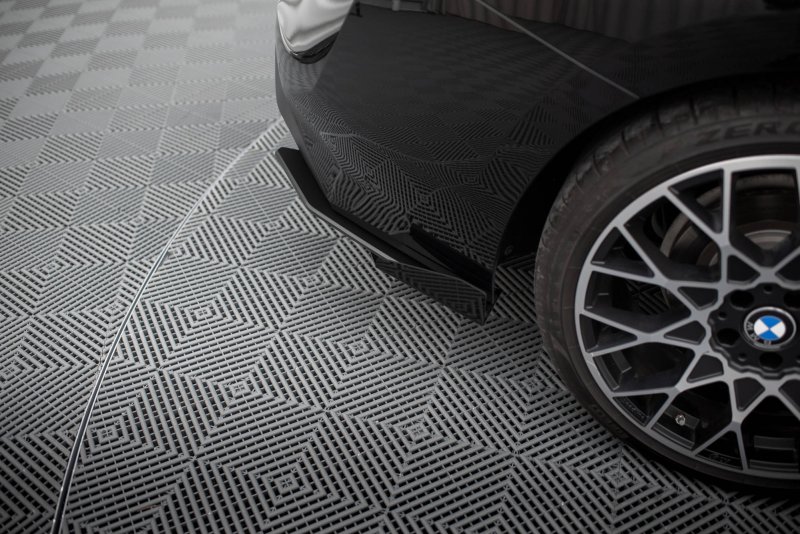 Maxton Hintere Seiten Flaps BMW 2 Coupe G42 schwarz Hochglanz BM2G42CNC-RSF1-G