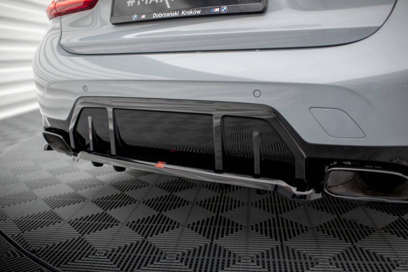 Maxton Mittlerer Diffusor Heck Ansatz DTM Look für V.1 BMW M340i G20 / G21 Facelift schwarz Hochglanz BM-3-20F-M-RD1G+RD2-G