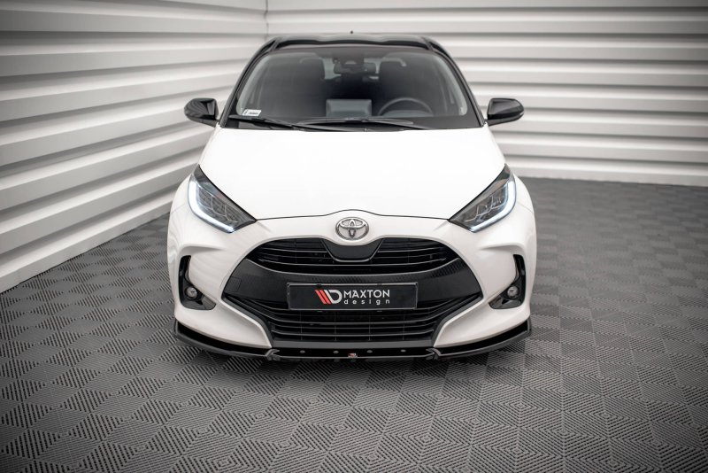 Maxton Front Ansatz V.2 für Toyota Yaris Mk4 schwarz Hochglanz TO-YA-4-FD2-G