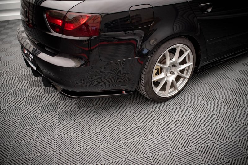 Maxton Heck Ansatz Flaps Diffusor für Seat Exeo schwarz Hochglanz SE-EX-1-K-RSD1-G