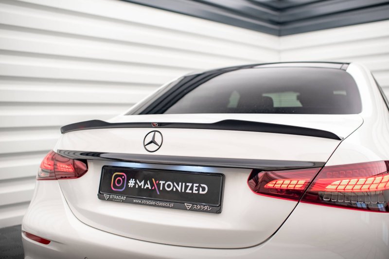 Maxton Spoiler CAP für Mercedes-Benz E Limousine AMG-Line W213 Facelift schwarz Hochglanz ME-E-213F-AMGLINE-CAP1-G