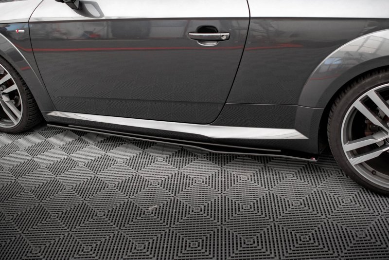 Maxton Street Pro Seitenschweller Ansatz Audi TT S / S-Line 8S AUTT3SLINECNC-SD1BRB
