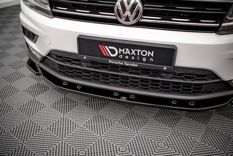 Maxton Front Ansatz für Volkswagen Tiguan Mk2 schwarz Hochglanz VW-TI-2-FD1-G