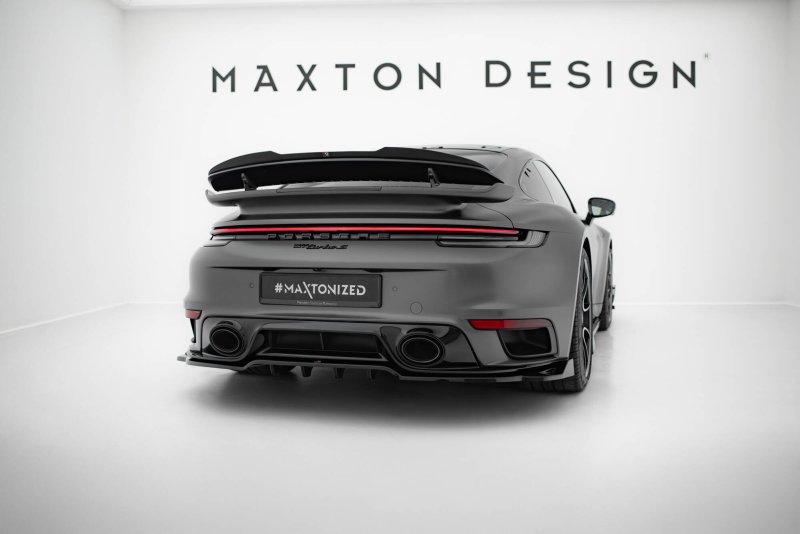 Maxton Mittlerer Cup Diffusor Heck Ansatz Porsche 911 Turbo S Sport Package 992 schwarz Hochglanz PO-911-992-TURBO-S-SPORT-RD1G+RD2-G