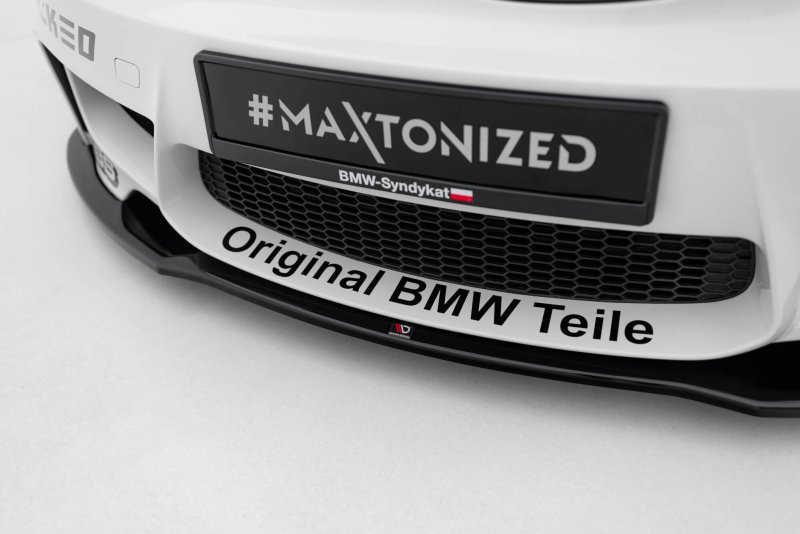 Maxton Front Ansatz BMW 1er M Coupe E82 schwarz Hochglanz BM-1-82-M-FD1-G