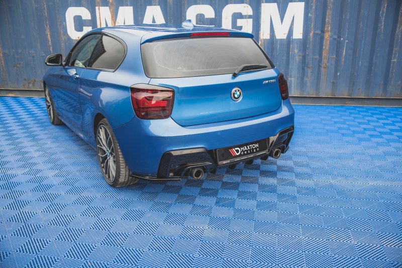 Maxton Heck Ansatz Flaps Diffusor V.2 für BMW M135i F20 schwarz Hochglanz BM-1-F20-M-RSD2-G