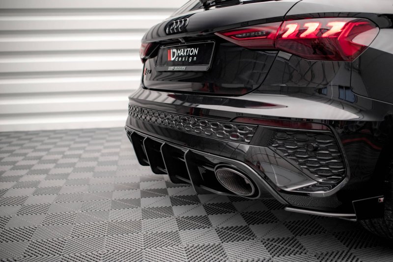 Maxton Street Pro Heckschürze für Audi RS3 Sportback 8Y AURS38YCNC-RS1BRB