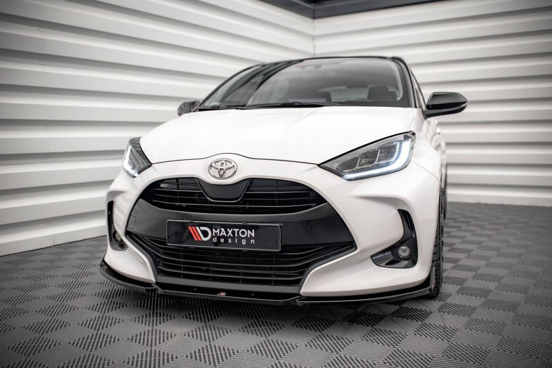 Maxton Front Ansatz V.1 +Flaps für Toyota Yaris Mk4 TO-YA-4-FD1G+FS