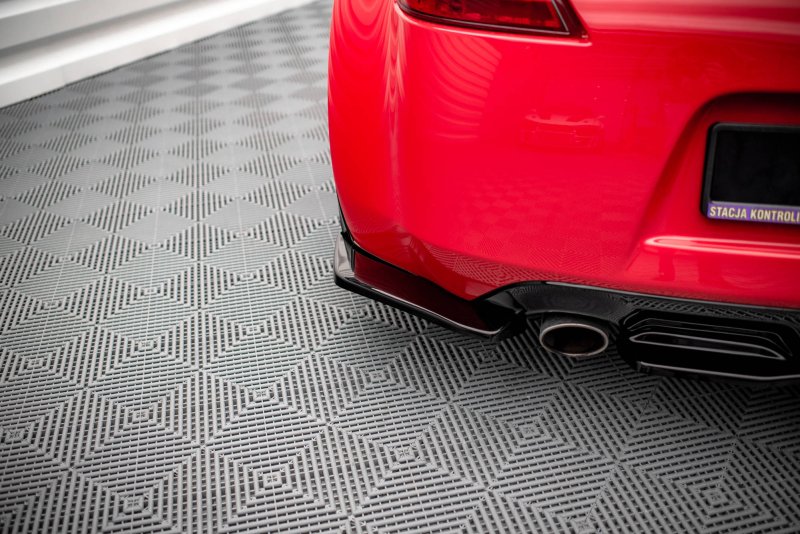 Maxton Heck Ansatz Flaps Diffusor V.2 für Nissan 370Z  schwarz Hochglanz NI-370F-RSD1-G
