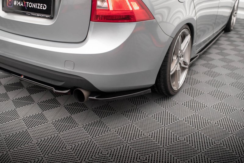 Maxton Heck Ansatz Flaps Diffusor für Volvo S60 R-Design Mk2 schwarz Hochglanz VO-S60-2-RDESIGN-RSD1-G