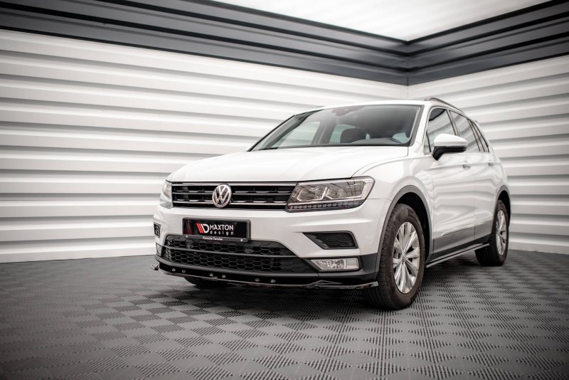Maxton Front Ansatz für Volkswagen Tiguan Mk2 schwarz Hochglanz VW-TI-2-FD1-G