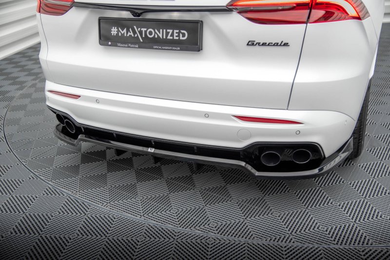 Maxton Mittlerer Cup Diffusor Heck Ansatz Maserati Grecale GT / Modena Mk1 schwarz Hochglanz MS-GR-1-RD1G+RD2-G