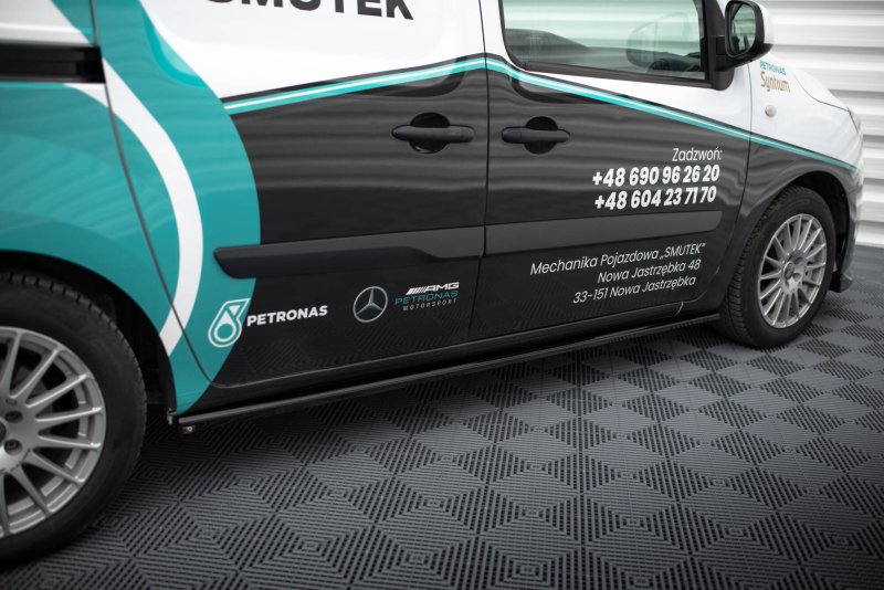 Maxton Seitenschweller Ansatz Mercedes-Benz Citan W415 schwarz Hochglanz ME-CI-1-SD1-G