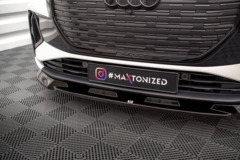 Maxton Front Ansatz V.1 für Audi Q4 e-tron Sportback Mk1 schwarz Hochglanz AU-Q4-ETRON-1-SB-FD1-G