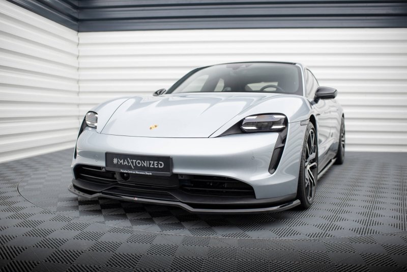 Maxton Front Ansatz Porsche Taycan / Taycan 4 / Taycan 4S / Taycan GTS Mk1 schwarz Hochglanz PO-TAY-1-FD1-G