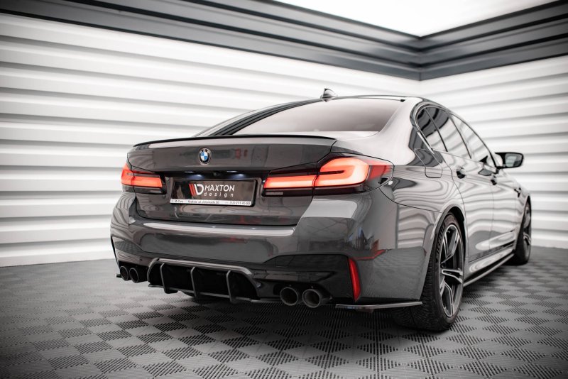 Maxton Street Pro Heckschürze für BMW M5 F90 BM590FMCNC-RS1B+BRBI