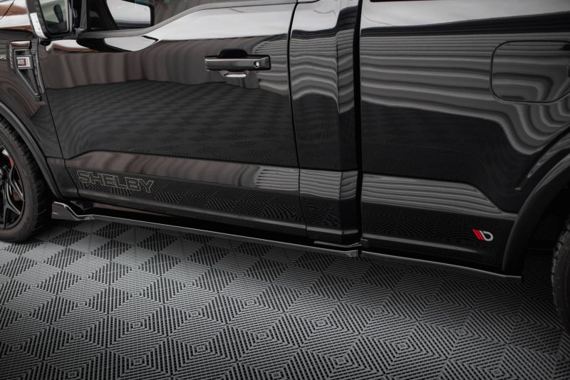 Maxton Seitenschweller Ansatz Shelby F150 Super Snake schwarz Hochglanz SH-F150-SS-SD1A+B-G
