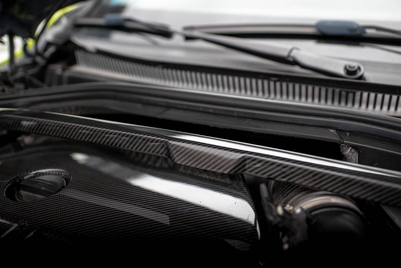Maxton Carbon Fiber Strut Bar Cover BMW 1er F40 M135i CF-BM-1-40-M-SB1-245-P