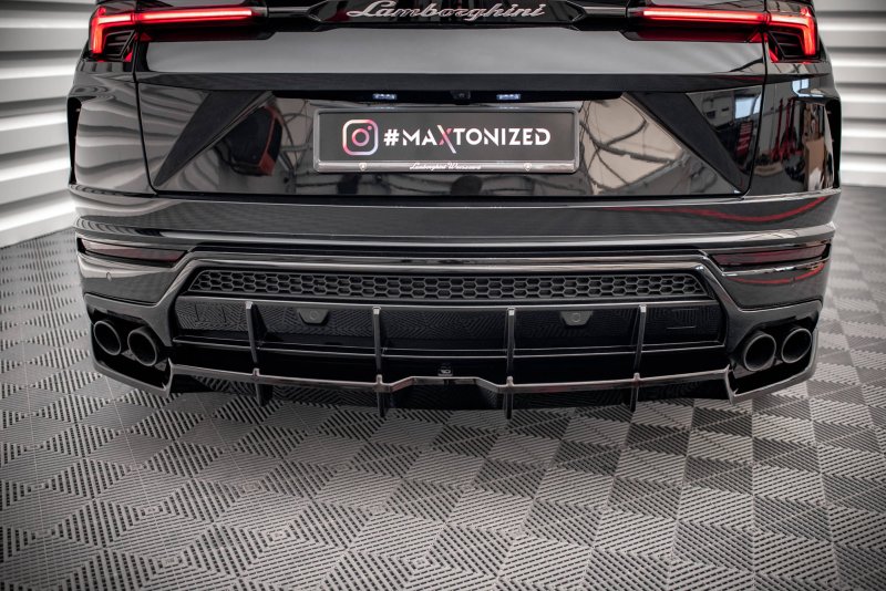 Maxton Mittlerer Diffusor Heck Ansatz DTM Look für Lamborghini Urus Mk1 schwarz Hochglanz LA-UR-1-RD1G+RD1RG+RD2-G