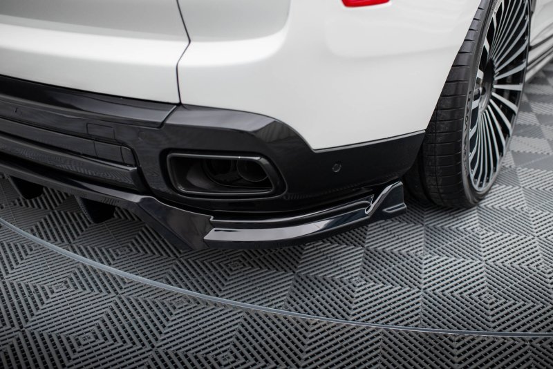 Maxton Mittlerer Cup Diffusor Heck Ansatz Rolls Royce Cullinan schwarz Hochglanz RR-CU-1-RD1G+RD2-G