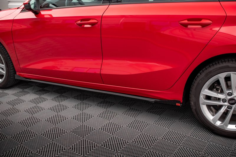 Maxton Street Pro Seitenschweller Ansatz für + Flaps Audi A3 8Y schwarz Hochglanz AUA38YCNC-SD1BRB+SF1-G
