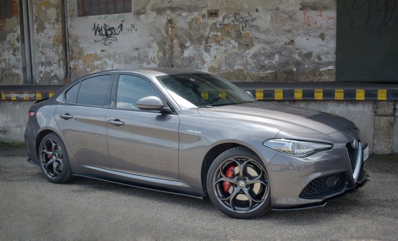 Maxton Seitenschweller Ansatz für ALFA ROMEO GIULIA VELOCE schwarz Hochglanz AL-GI-1-VEL-SD1-G