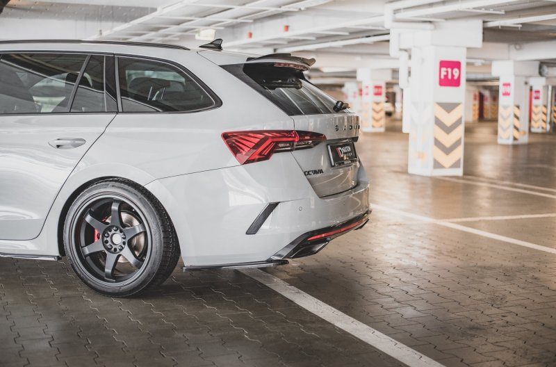 Maxton Heck Ansatz Flaps Diffusor V.1 für Skoda Octavia RS Mk4 schwarz Hochglanz SK-OC-4-RS-RSD1-G