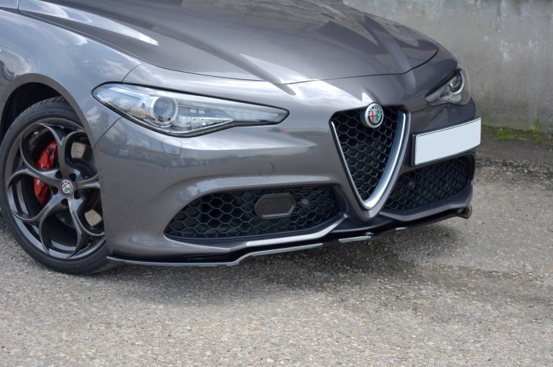 Maxton Front Ansatz V.1 für ALFA ROMEO GIULIA VELOCE schwarz Hochglanz AL-GI-1-VEL-FD1-G
