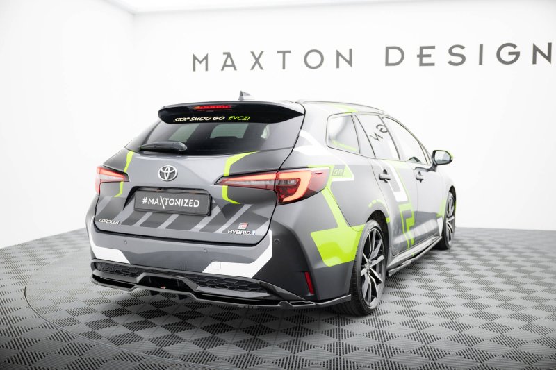 Maxton Mittlerer Cup Diffusor Heck Ansatz Toyota Corolla GR Sport Touring Sports XII schwarz Hochglanz TO-CO-12-TS-GRSPORT-RD1G+RD2-G